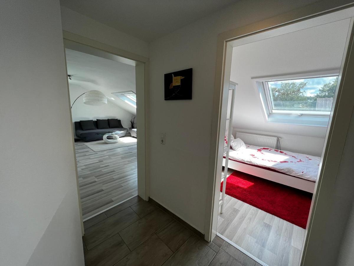 Ferienwohnung Schlueter Nussloch Exterior photo